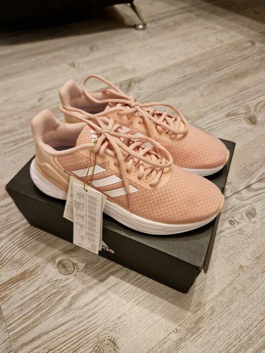 Damskie buty Adidas RESPONSE SR GZ8426 rozmiar 38