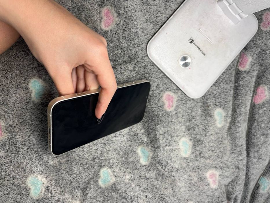 iPhone 13 на 128гб