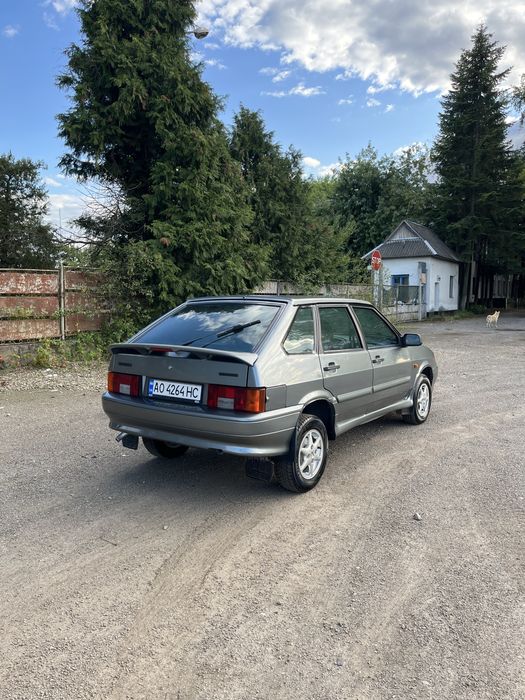 Ваз Лада 2114 гарний стан 2012 рік бенз/газ