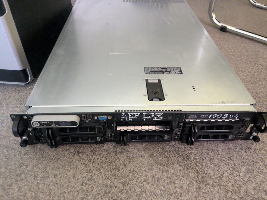 Сервер Dell PowerEdge 2950