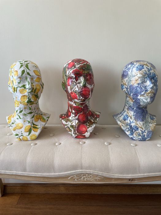 Manekin/ozdoba/ekspozytor wys.30 cm