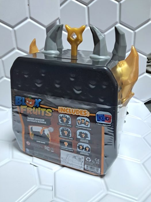 Blox fruits на 12 елементів набір Ember Dragon Ultimate Bundle з США