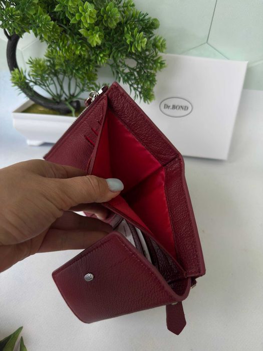 Жіночий шкіряний гаманець компактний