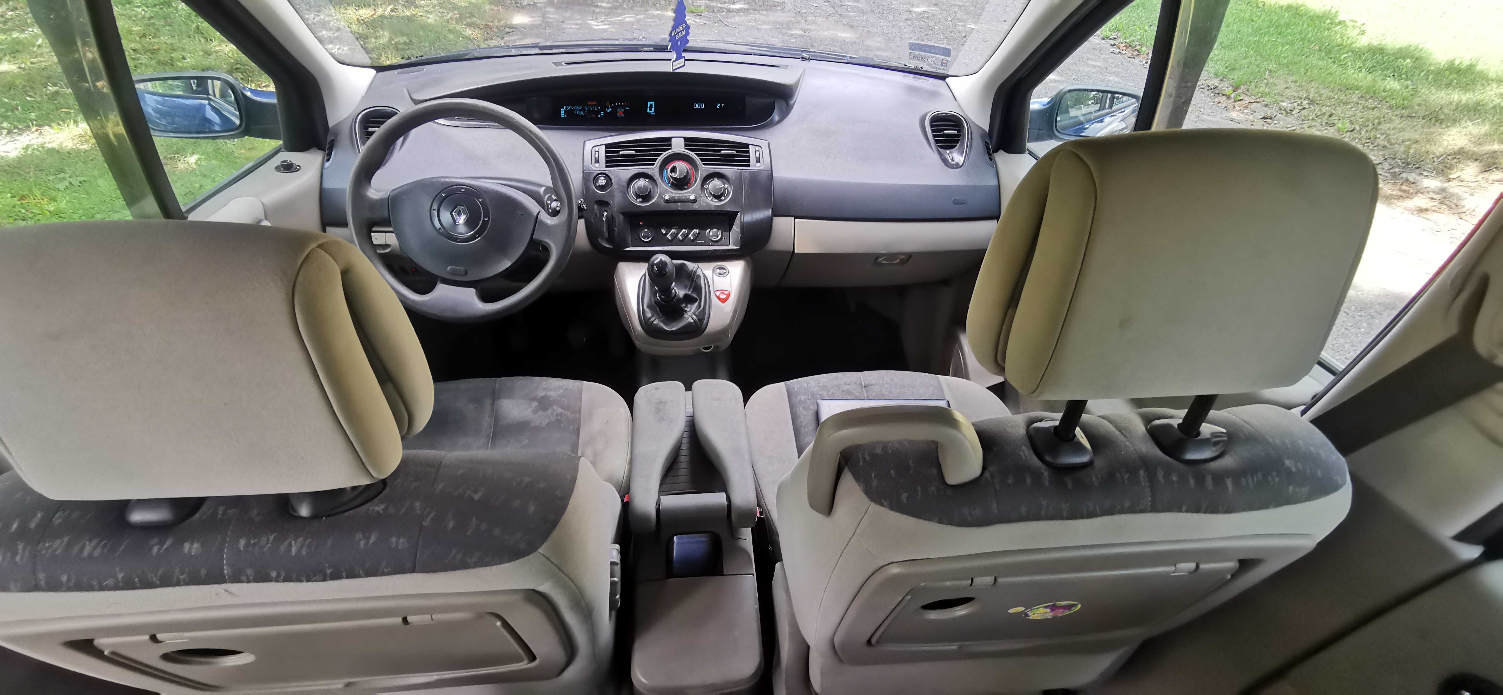 Renault Megane Scenic 2.0PB 2004rok 7 OSOBOWY