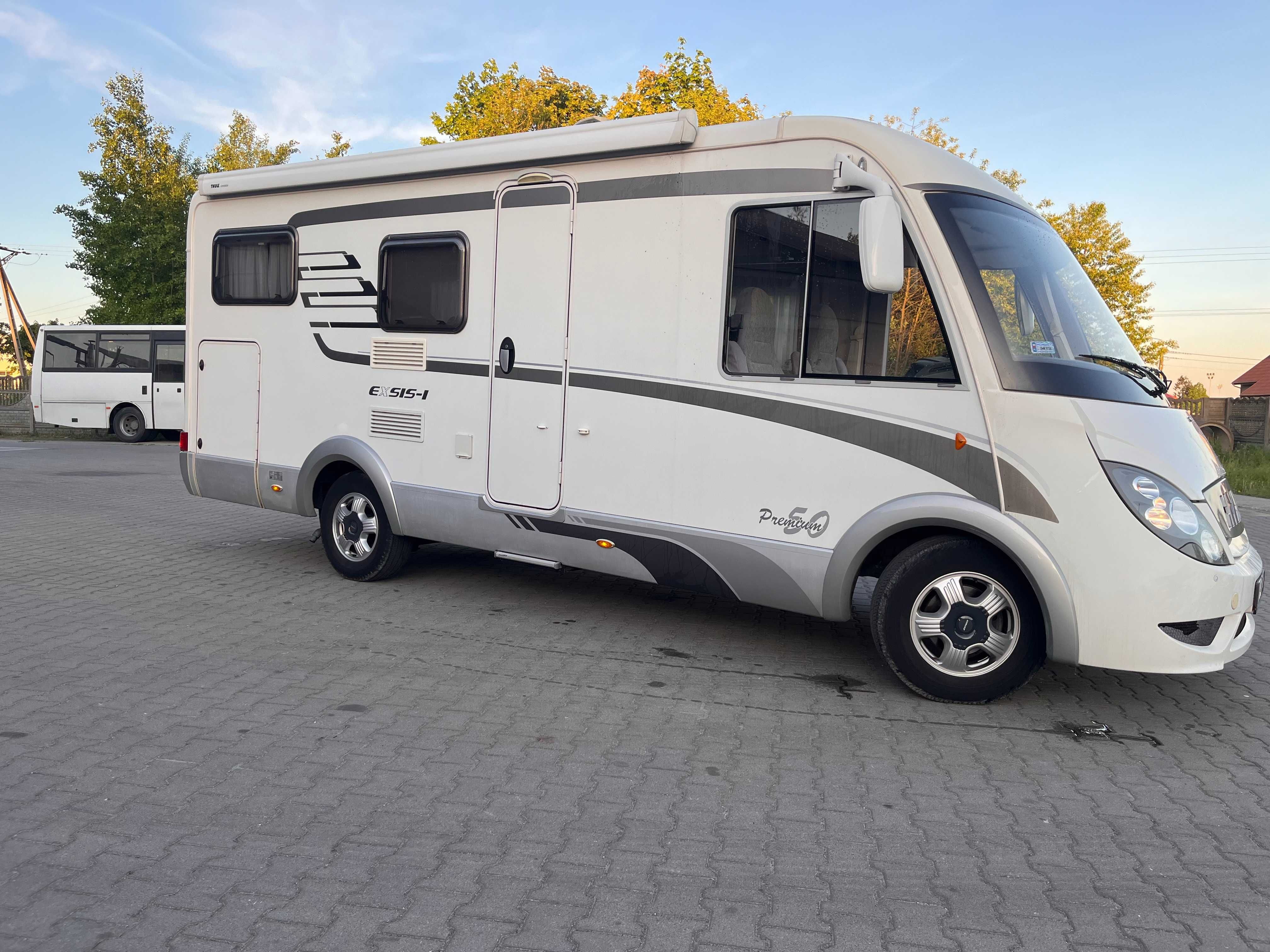 Kamper hymer  exsis 562