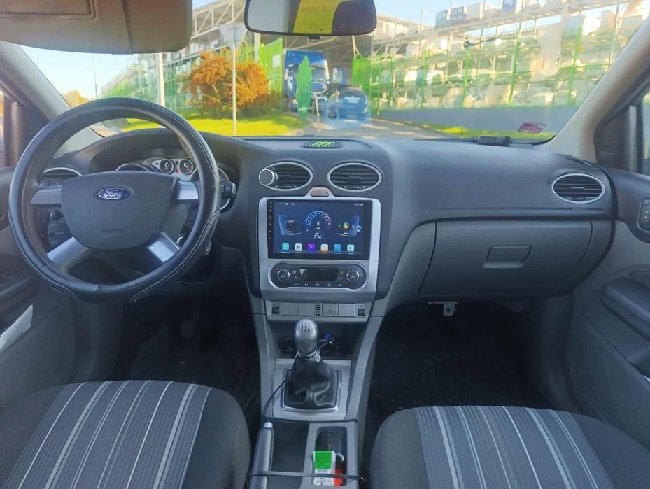 Fokus Mk2 Lift 2010Rok, Nawigacja