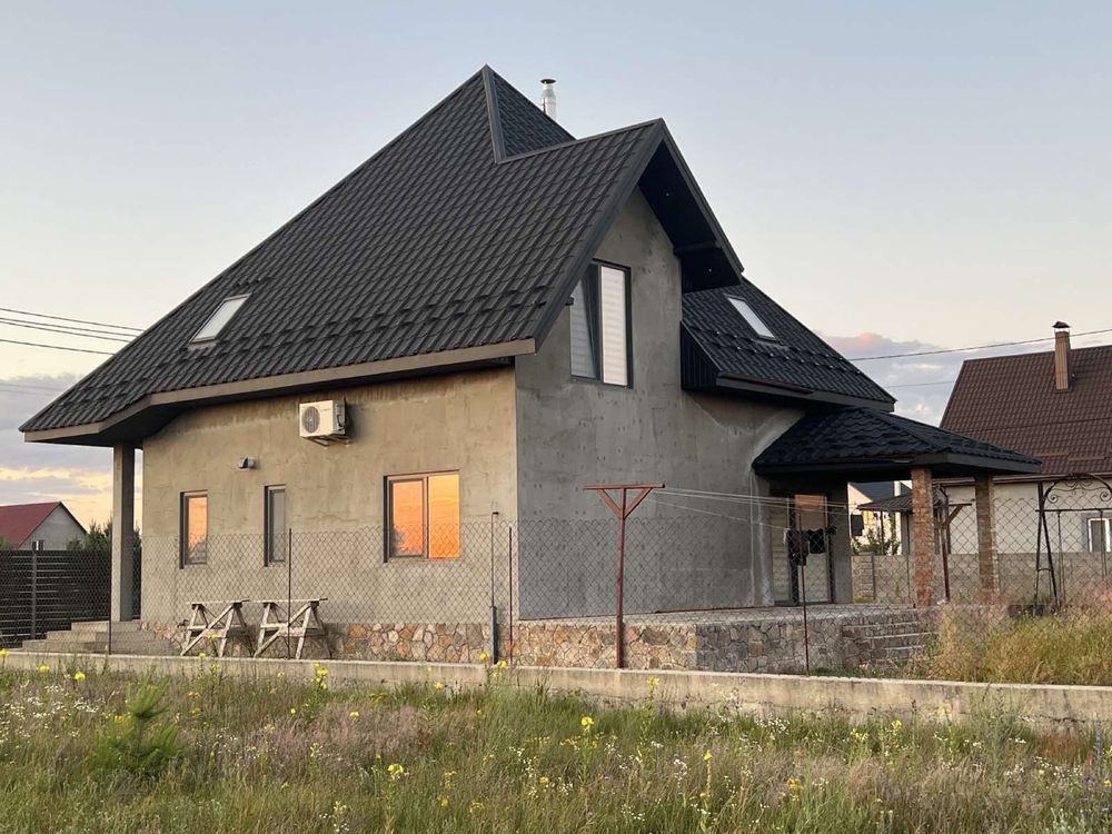 Продам будинок( аредромна49)
