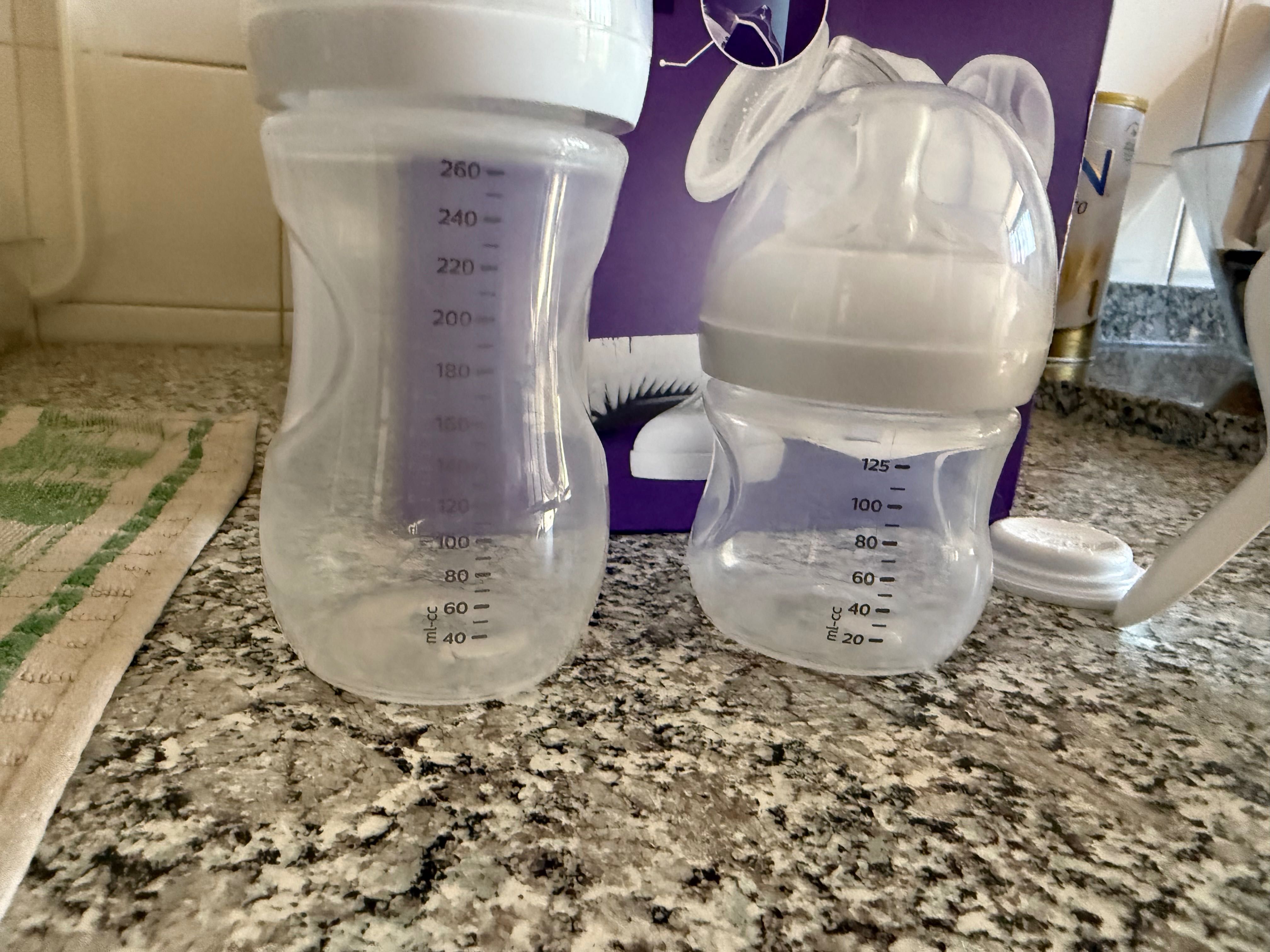 Vendo bomba manual avent
