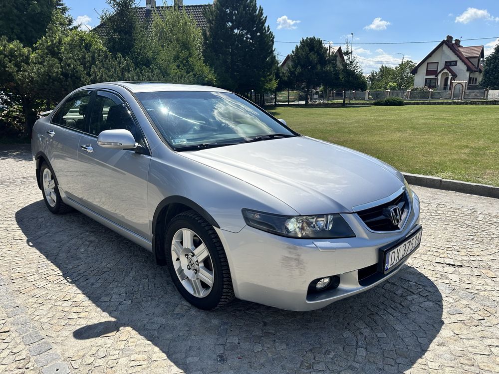 Honda accord 2.0i 155PS