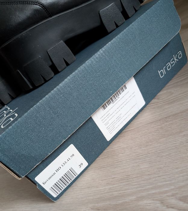 Зимові черевики, чоботи