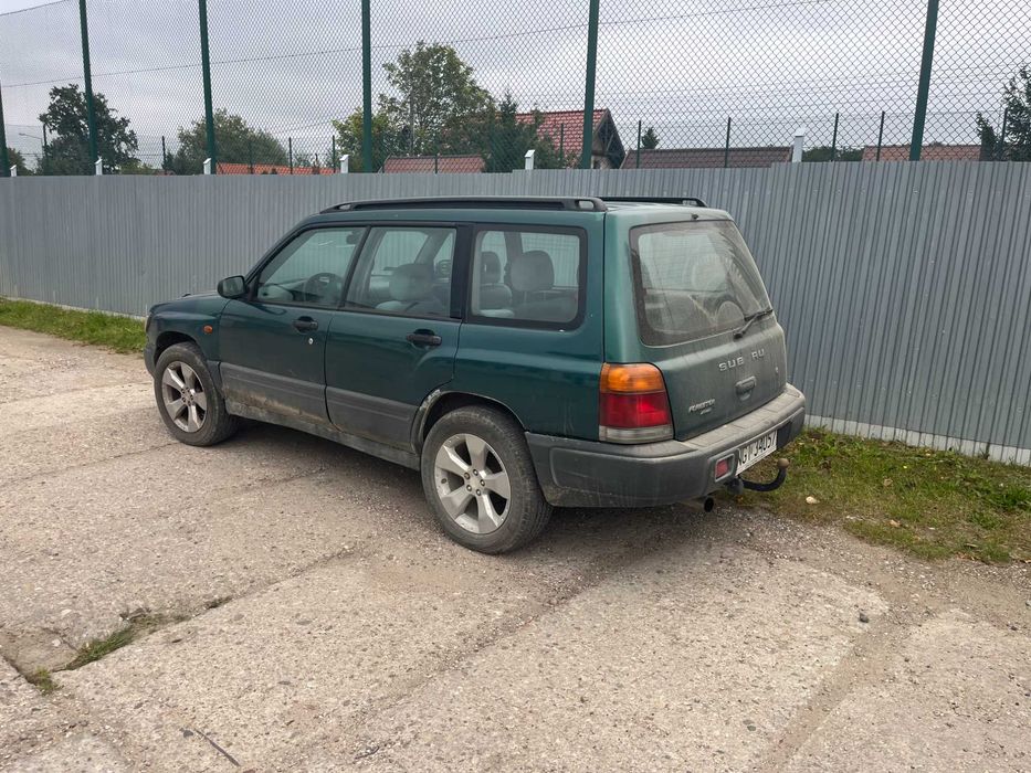 Subaru Forester 2000r