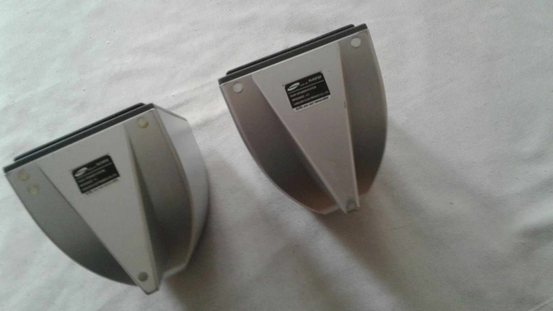 Две Колонки Samsung Model PS- Rup30 K 4 Om