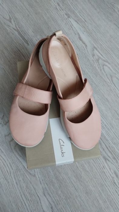 40р. Нові мокасини, балетки, кеди Сlarks