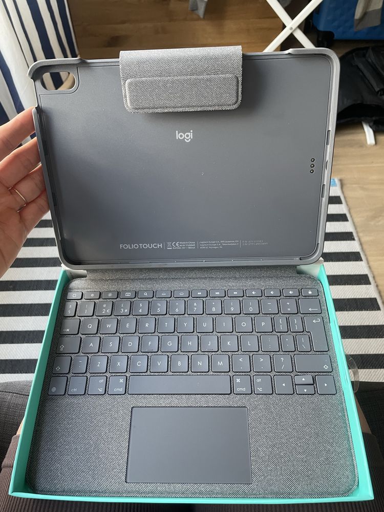 Logitech Folio Touch dla iPad Air 4 generacji