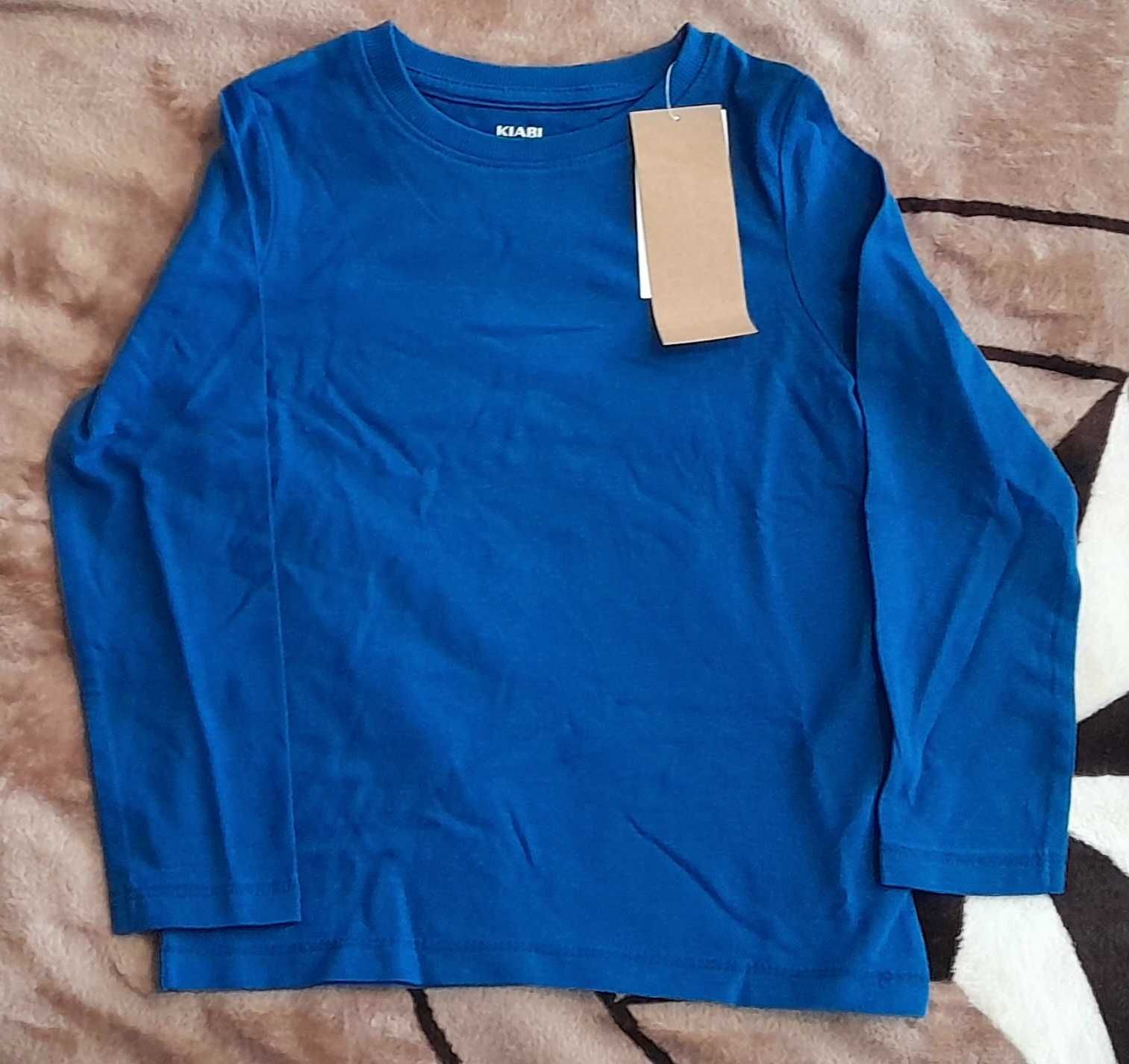 Roupa de menino e menina