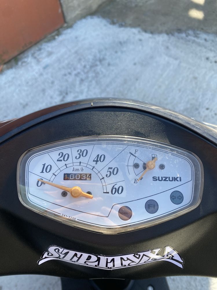 Suzuki Adress V50