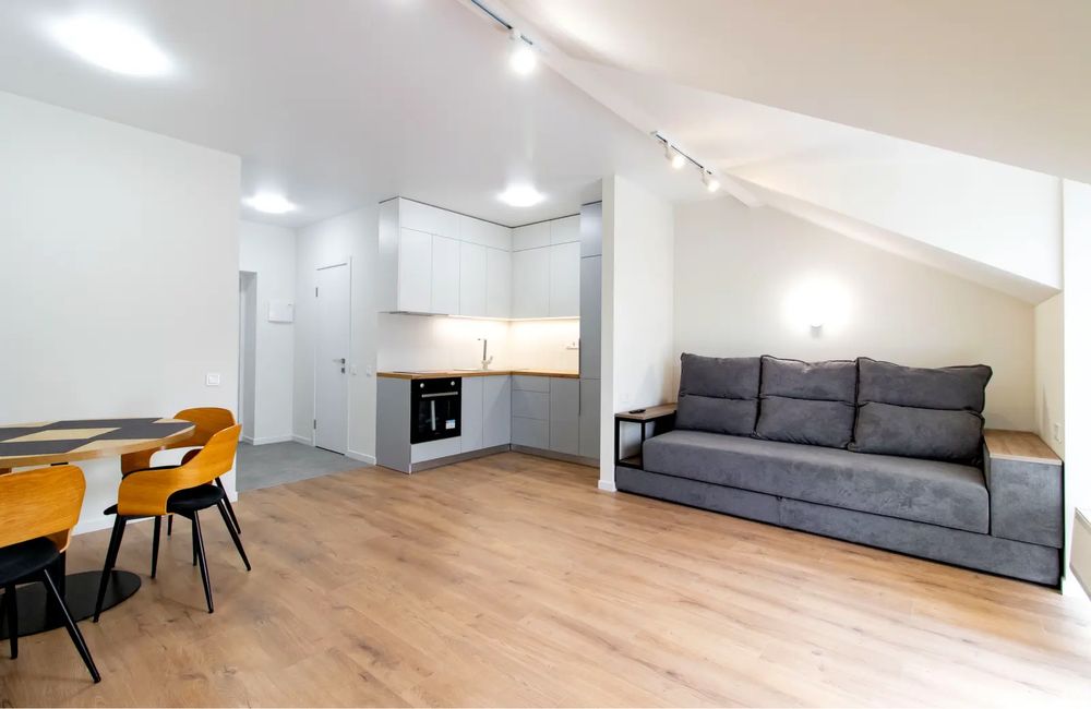 Вишневе, Крюковщина, Студія в новому Будинку з Власним Паркомісцем