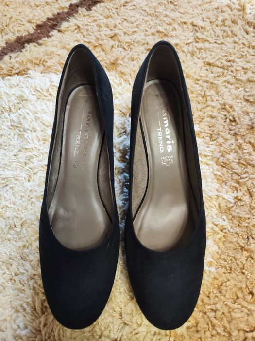 Продам недорого гарні туфлі