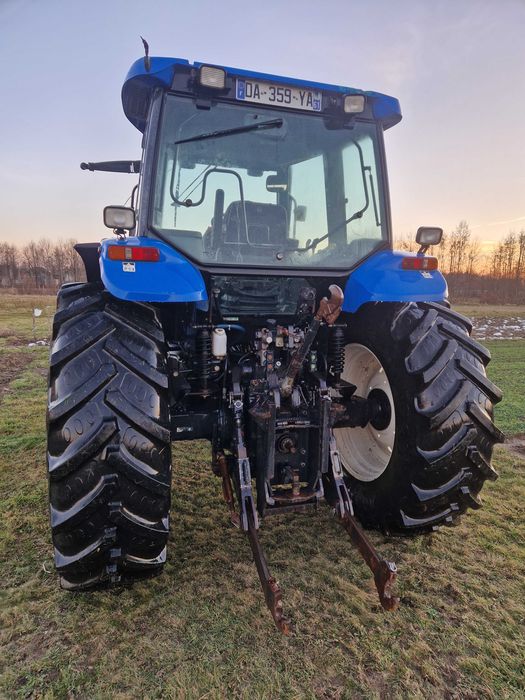 Ciągnik New Holland TM140