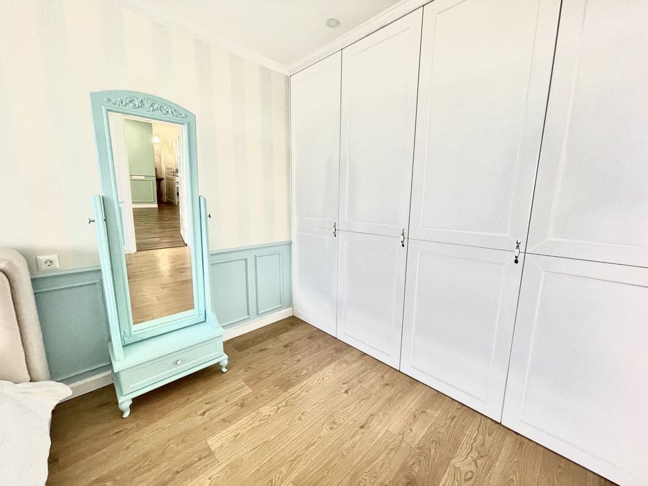 ПРОДАЖ 3 кімнатної квартири з видом на озеро