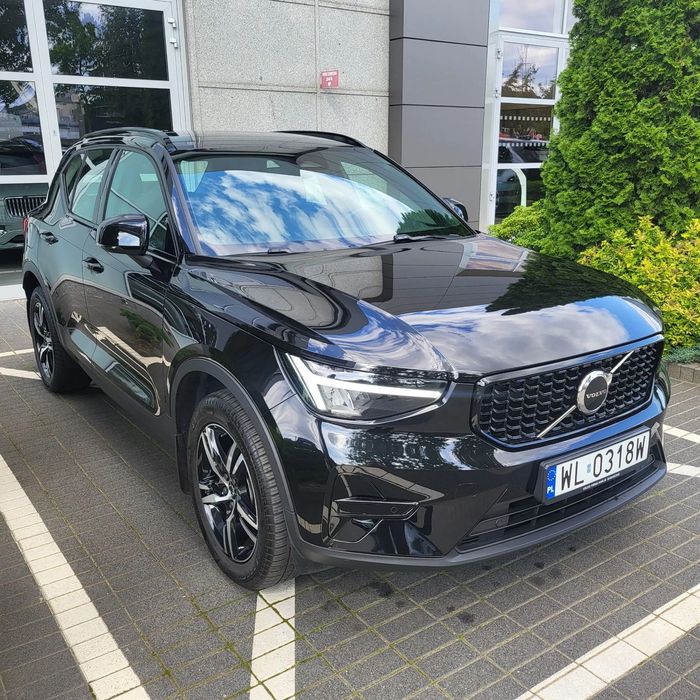 Volvo XC 40 Volvo XC40 B3 163KM Plus Dark
