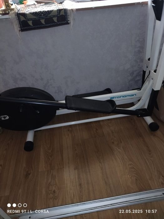 Продається  Фітнес тренажер Орбітрек Strоngman