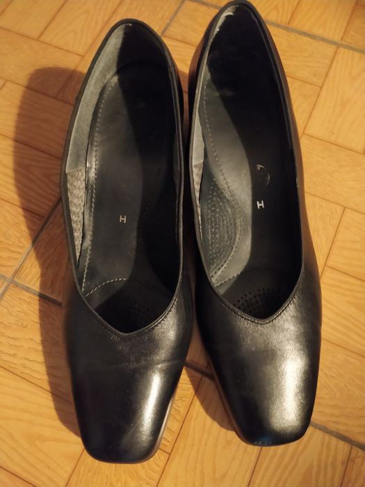 Czółenka klasyczne Ara 6,5