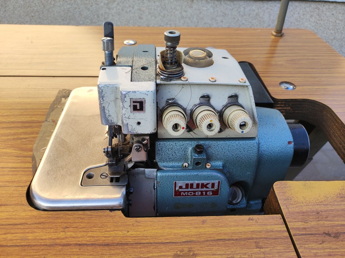 Overlock juki MO 816 5-cio nitkowy