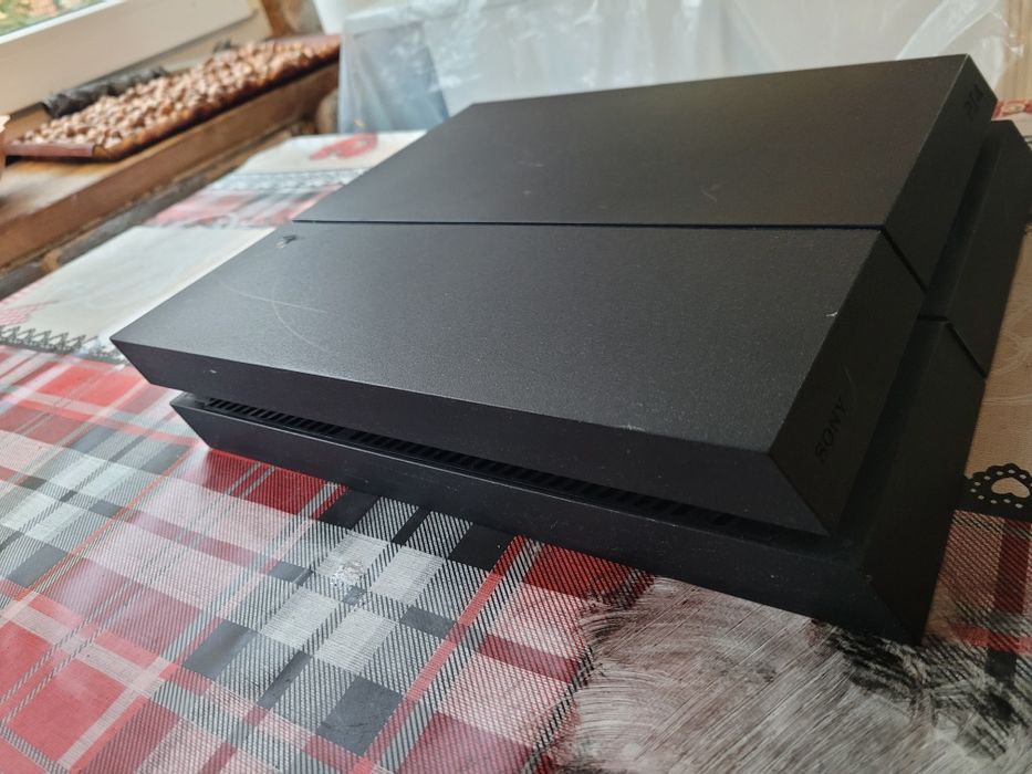 Konsola PS4 FAT 1tb 9.60 GoldHen