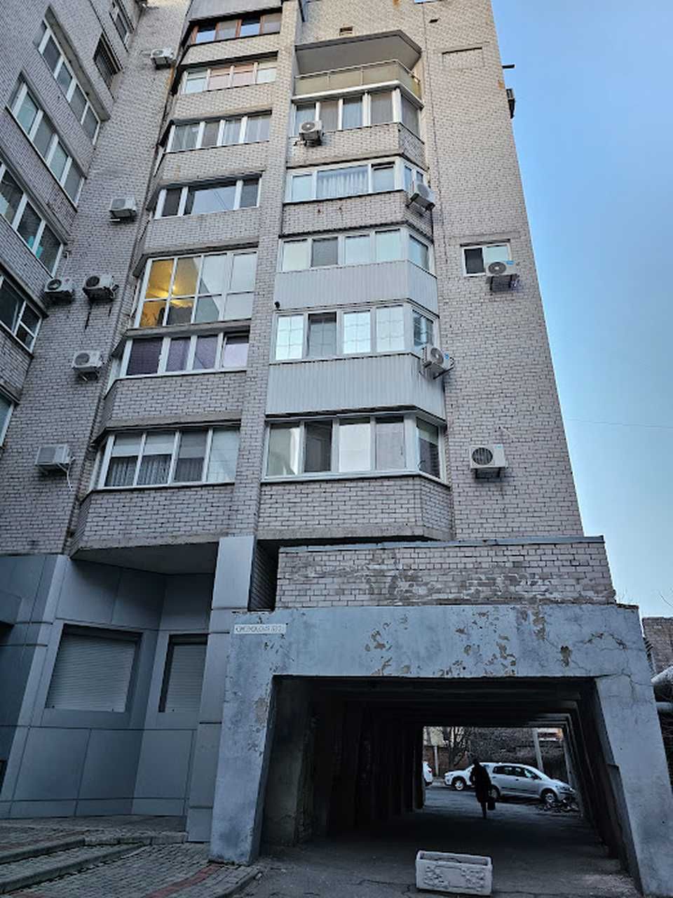 Продам 3-к квартиру 120м2 в кирпичной высотке, Старокозацкая, центр