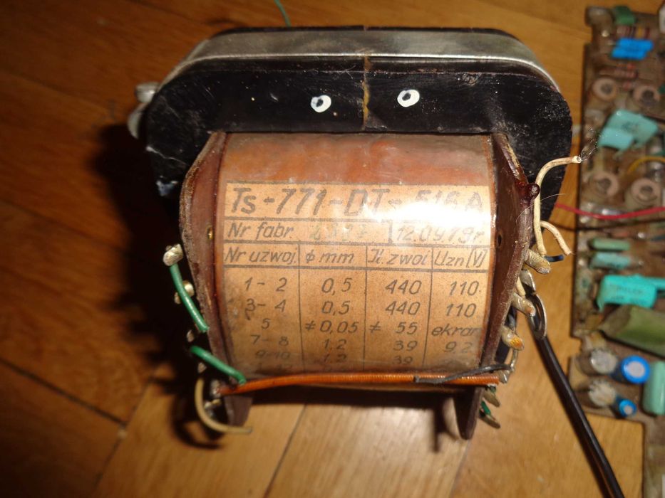 DT-516A transformator KR7203 podstawa czasu Eltron 60 przedwzmacniacze