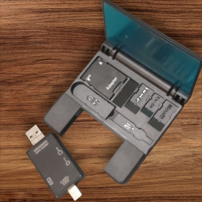 Wielofunkcyjny czytnik kart OTG