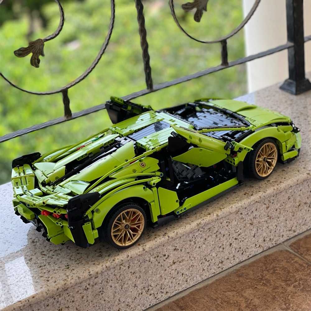 Lamborghini Sian FKP 37, 42115 - Klocki Lepin Technic + GRATIS