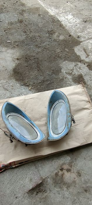 Faróis de carro Ford Taunus P3