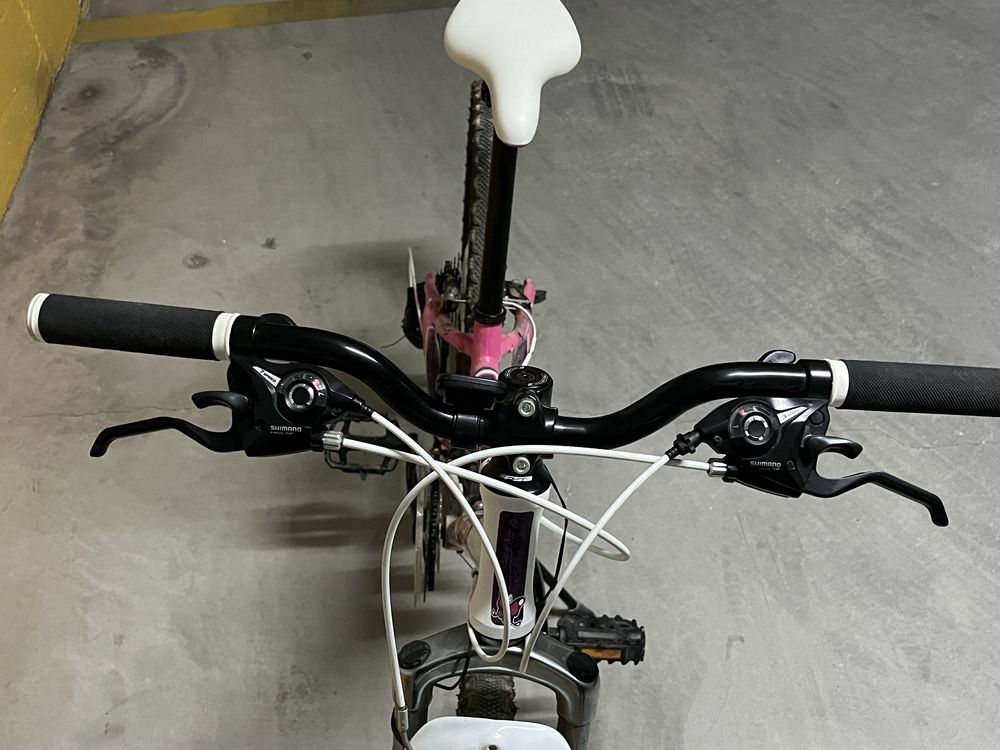 Bicicleta junior com pouco uso