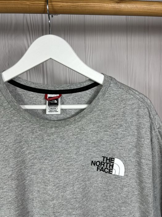 TNF The North Face красива базова футболка Розмір XXl