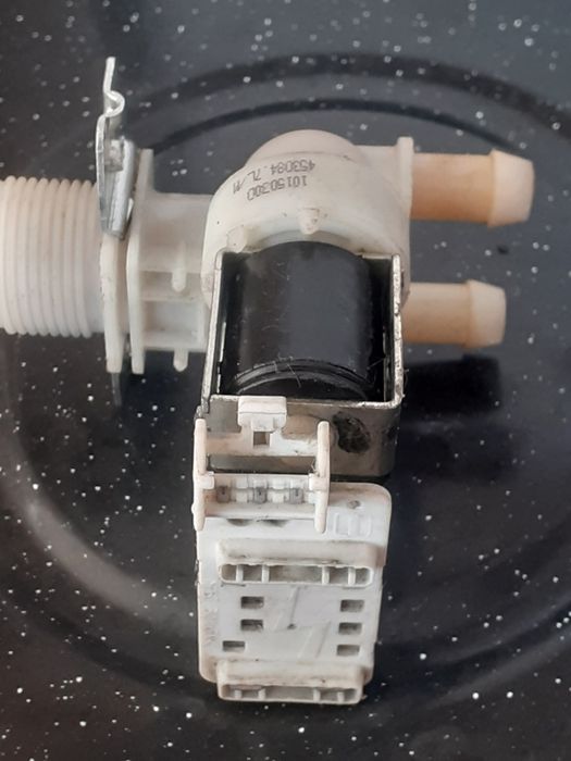 Електроклапан подачі води пралок-автоматів 2/180*.