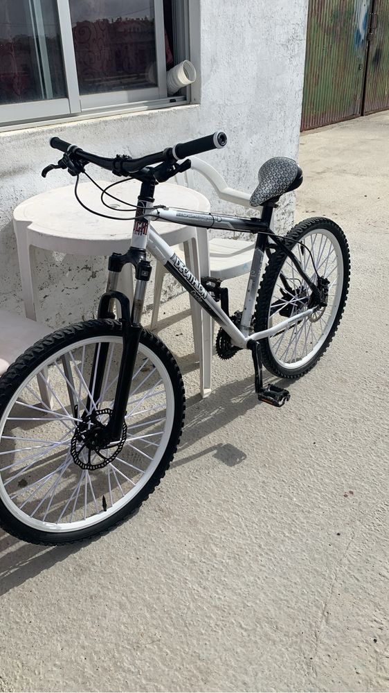 Bicicleta aro 26