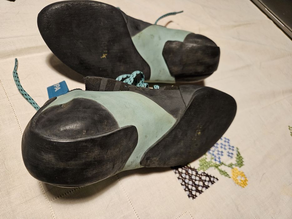Buty wspinaczkowe damskie SCARPA Instinct VS black/aqua