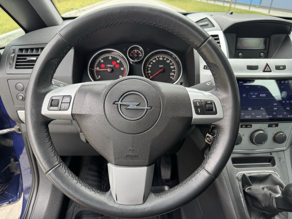 Opel Zafira B 2012 рік 1.7 дизель