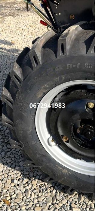 Мінітрактор Скаут 404 C компресор реверс примусова на широких колесах