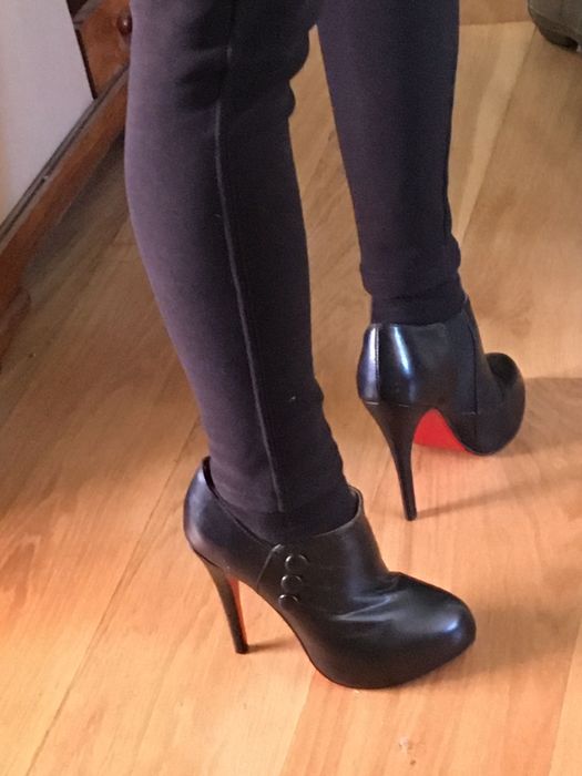 Christian Louboutin, 37, około 23,5 cm, czerwona podeszwa