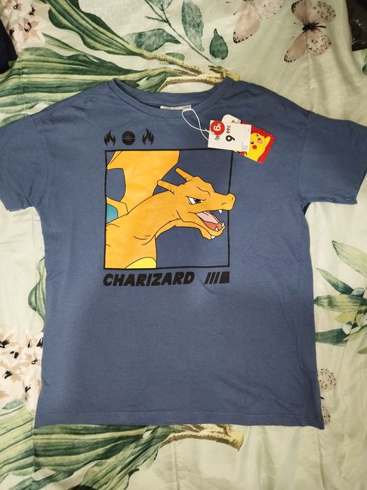 T-shirt pokémons 13-14 anos Mo
