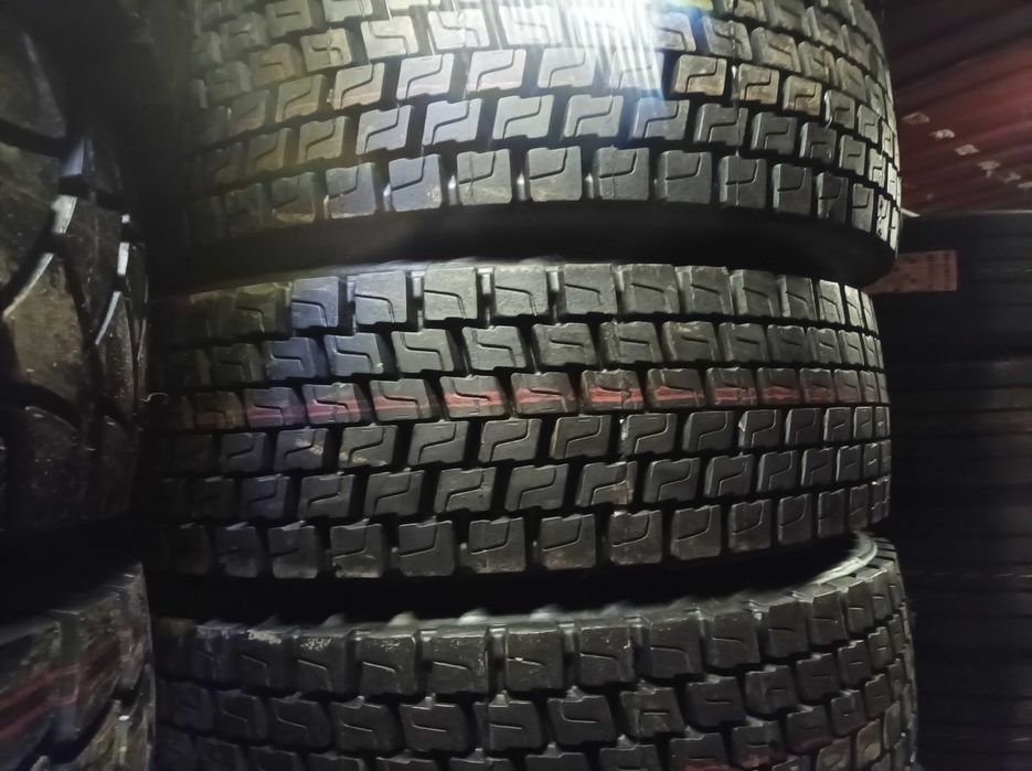 Opona bieżnikowana 315/70R22,5 nowa