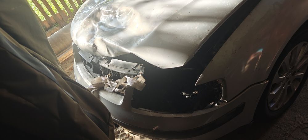 VW Passat 1.6 Ahl lb7z uszkodzony