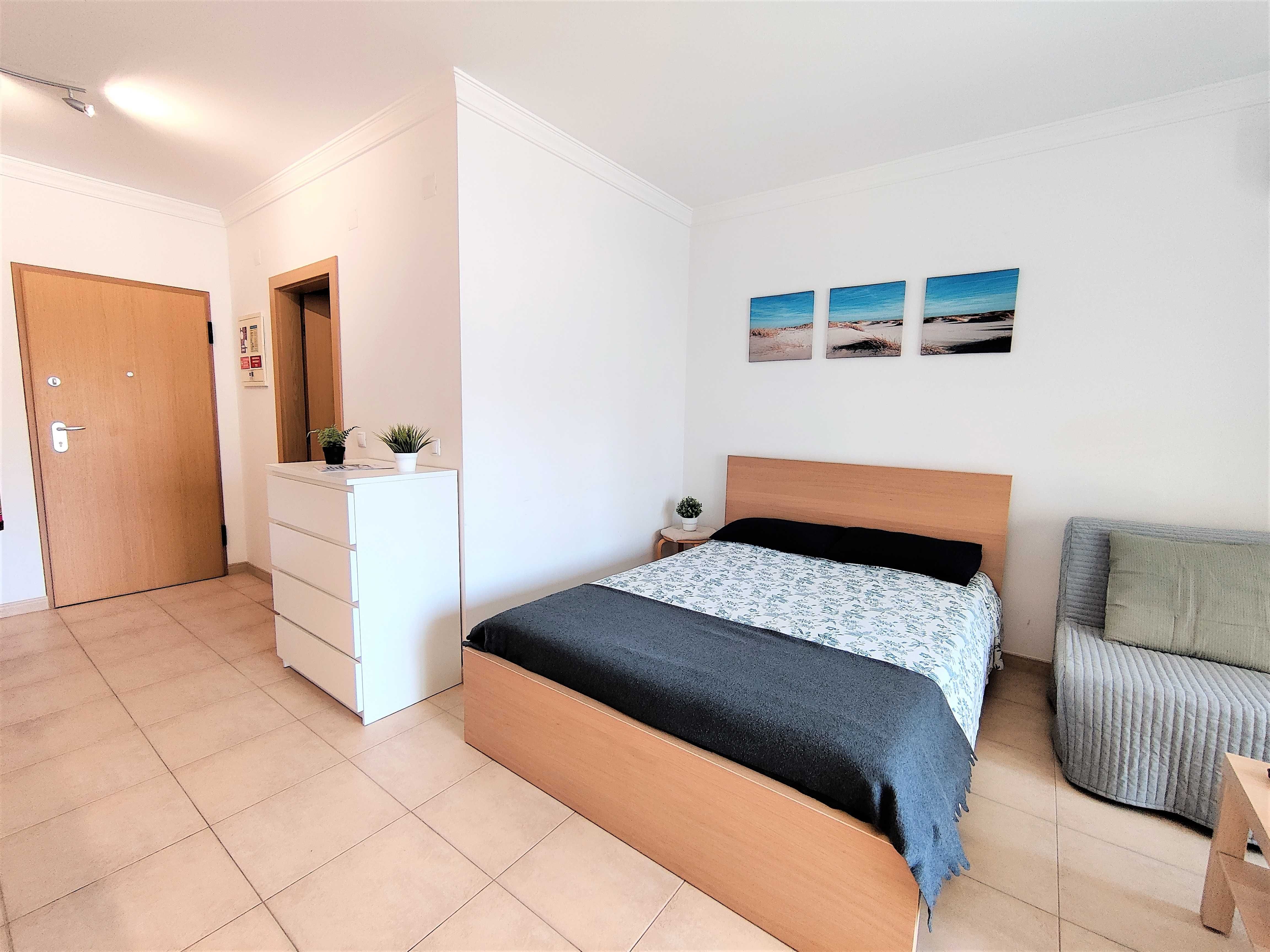 Últimas Datas - Magnífico estúdio - Piscina, AC, WiFi, Roupas, próx.