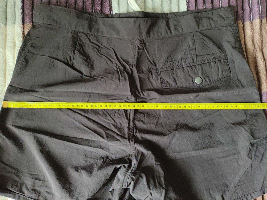 Пляжные шорты H&M однотонные тёмно-коричневые новые