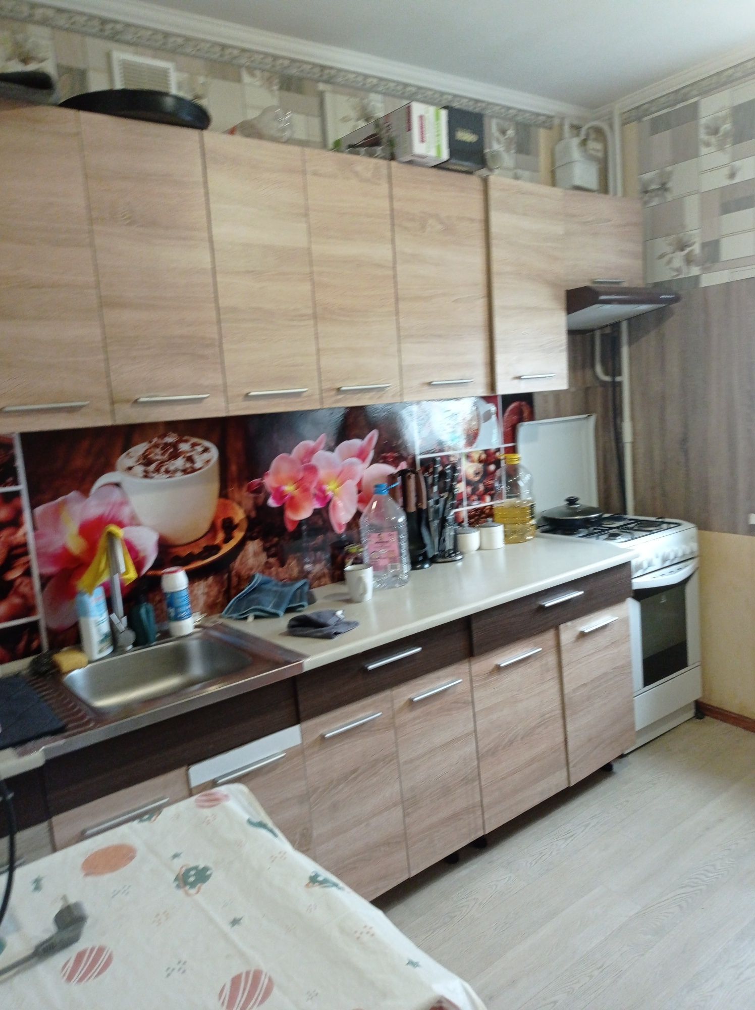 Продам 2-ну квартиру вул Максютова