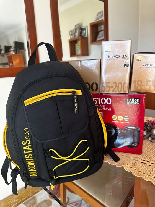 Nikon Pouquíssimo usada.