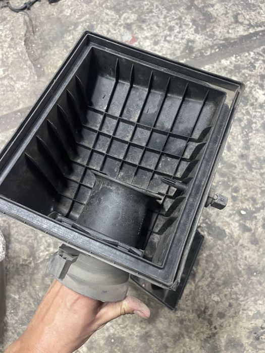 Фільтер бокс е39 v8